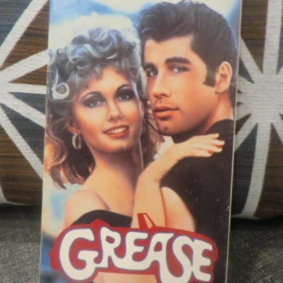 GREASE - 1978 - VHS (1990 Release) - Picture 1 of 11